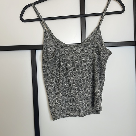 Plain crop top - Picture 2 of 2